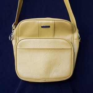 SOLD Vintage leather Samsonite small travel bag